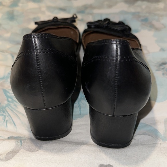 Brooks Brothers Black Leather Kiltie Bloch Heel Pumps 7.5 EUC - Picture 4 of 16